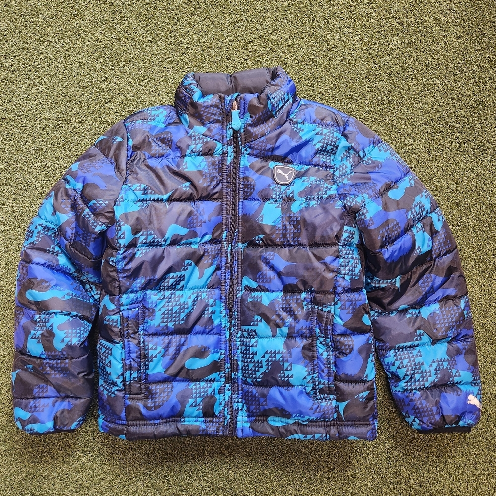 Boys Puma Winter Zippered Jacket Blue Black Camo Size 5 Excellent Condition